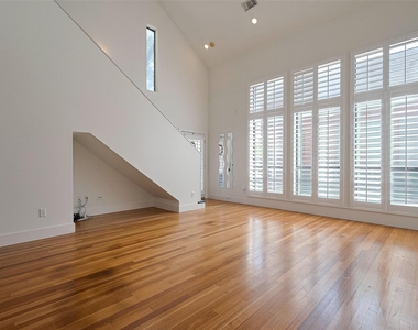 4331 Eigel Street - Photo Thumbnail 6