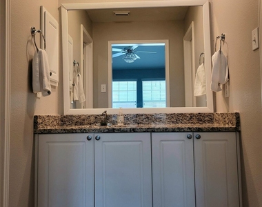 77 Woodlily Pl - Photo Thumbnail 3
