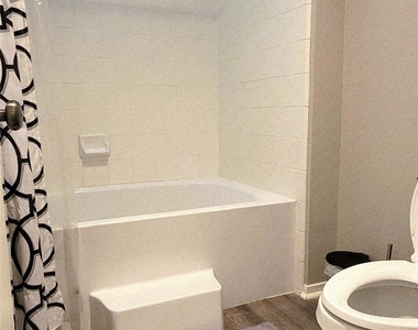 77 Woodlily Pl - Photo Thumbnail 4