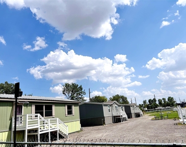 3234 Bobbie Street - Photo Thumbnail 1