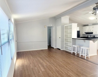 3234 Bobbie Street - Photo Thumbnail 21