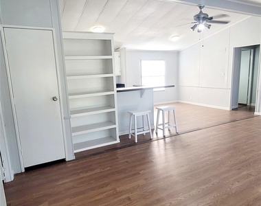 3234 Bobbie Street - Photo Thumbnail 19