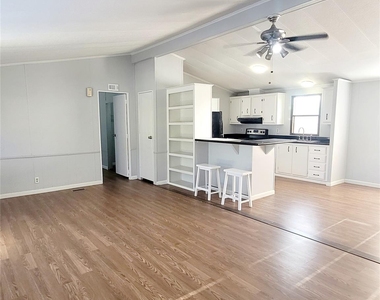 3234 Bobbie Street - Photo Thumbnail 22