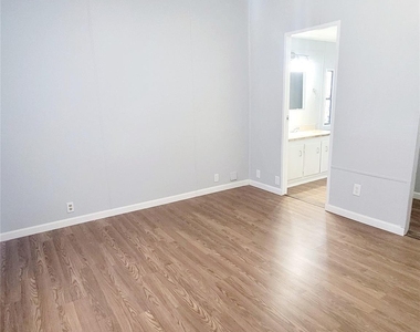 3234 Bobbie Street - Photo Thumbnail 11