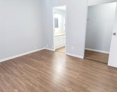 3234 Bobbie Street - Photo Thumbnail 12