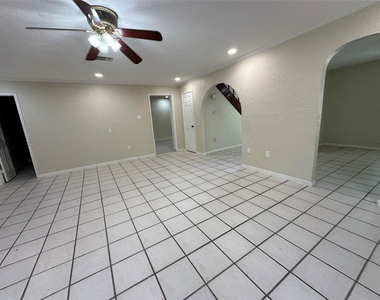 2523 Stevenson Road - Photo Thumbnail 9