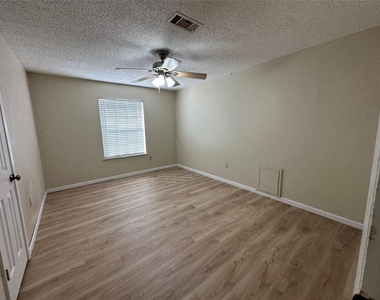 2523 Stevenson Road - Photo Thumbnail 18