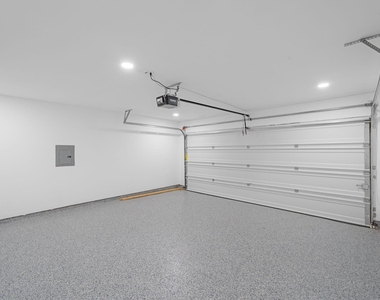 3910 Crystal Pass Court - Photo Thumbnail 17