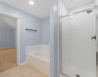 3910 Crystal Pass Court - Photo Thumbnail 15