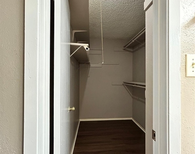 23122 Dew Wood Lane - Photo Thumbnail 8