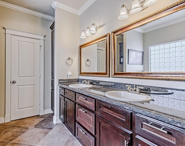 1425 Prince Street - Photo Thumbnail 16