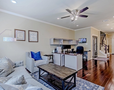 1425 Prince Street - Photo Thumbnail 7