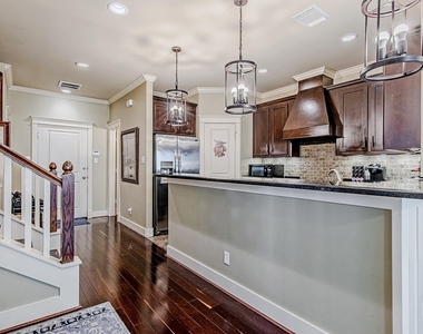 1425 Prince Street - Photo Thumbnail 9