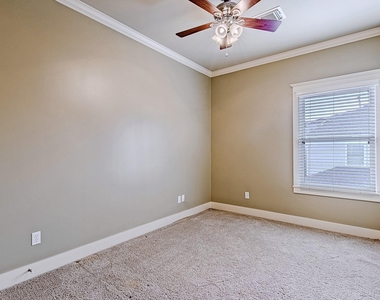 1425 Prince Street - Photo Thumbnail 18