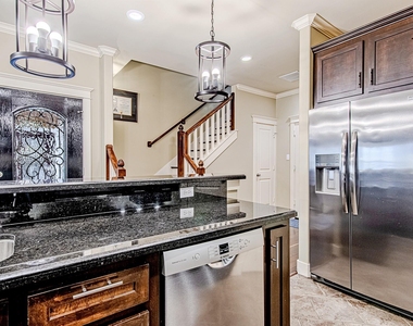 1425 Prince Street - Photo Thumbnail 12