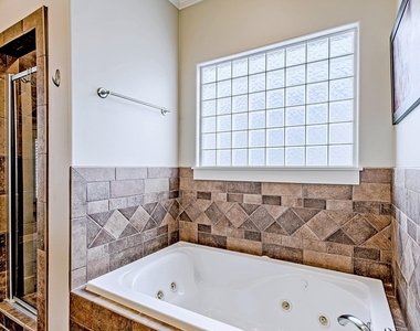 1425 Prince Street - Photo Thumbnail 17