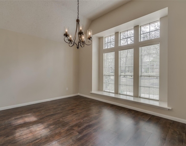 2460 Pebblebrook Circle - Photo Thumbnail 4
