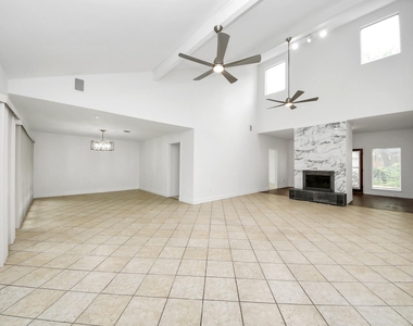 11415 Ella Lee Lane - Photo Thumbnail 5