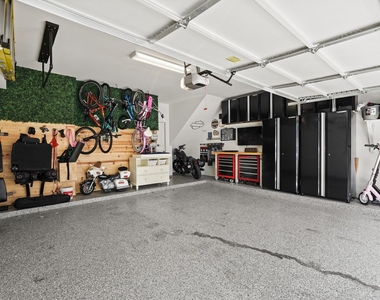 1739 Eado Point Lane - Photo Thumbnail 28