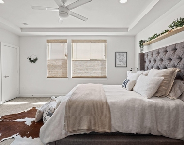 1739 Eado Point Lane - Photo Thumbnail 17