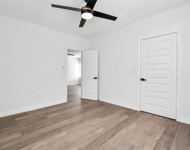 2812 Truxillo Street - Photo Thumbnail 8