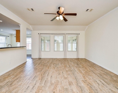 24718 Cobble Canyon Lane - Photo Thumbnail 5
