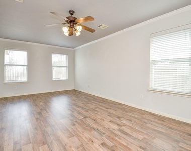24718 Cobble Canyon Lane - Photo Thumbnail 14