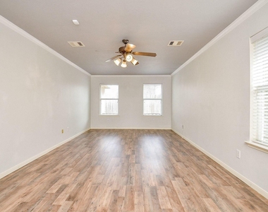 24718 Cobble Canyon Lane - Photo Thumbnail 15