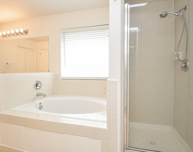 24718 Cobble Canyon Lane - Photo Thumbnail 19