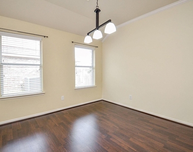 24718 Cobble Canyon Lane - Photo Thumbnail 3