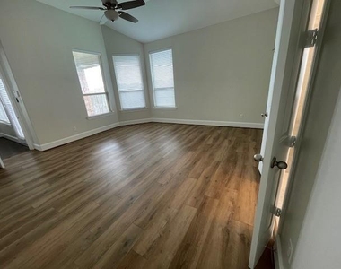 2226 Falcon Brook Drive - Photo Thumbnail 17