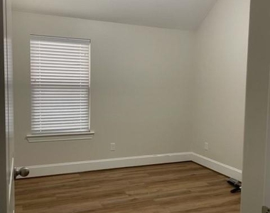2226 Falcon Brook Drive - Photo Thumbnail 26