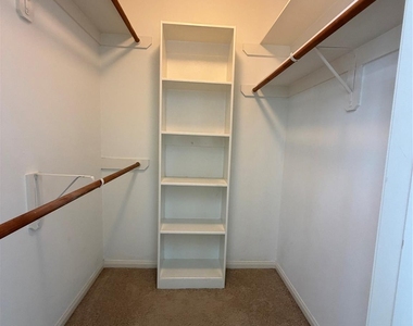 38 N Regan Mead Circle - Photo Thumbnail 16