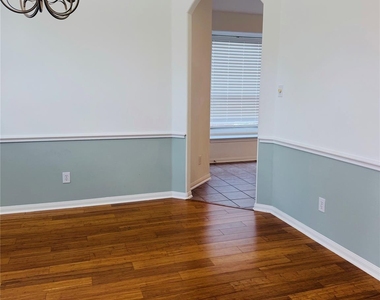 38 N Regan Mead Circle - Photo Thumbnail 11