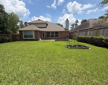 38 N Regan Mead Circle - Photo Thumbnail 23