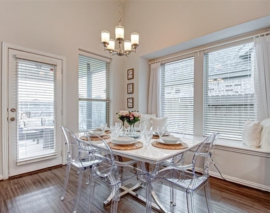 23811 Via Viale Dr - Photo Thumbnail 18
