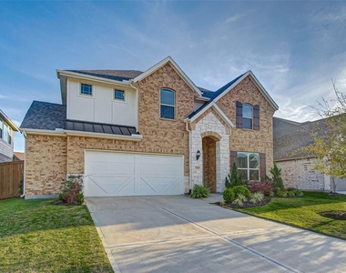 23811 Via Viale Dr - Photo Thumbnail 7