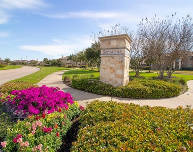 4718 Sabero Lane - Photo Thumbnail 37