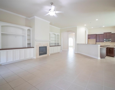 4718 Sabero Lane - Photo Thumbnail 15