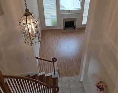 4306 Lakeside Meadow Drive - Photo Thumbnail 6