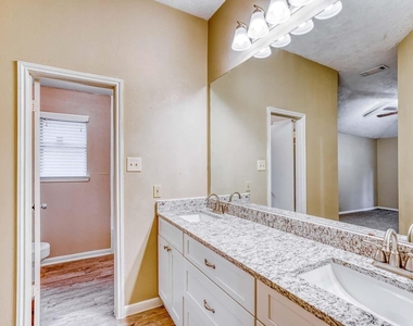 10579 Twilight Moon Drive - Photo Thumbnail 9