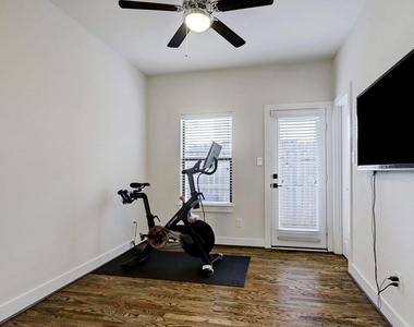 3929 Tulane Street - Photo Thumbnail 7