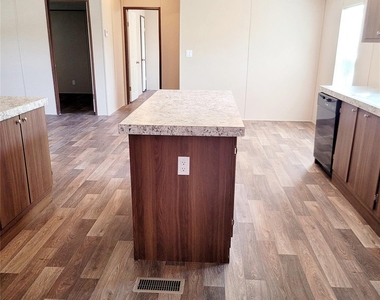 3234 Bobbie Street - Photo Thumbnail 19