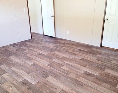 3234 Bobbie Street - Photo Thumbnail 29