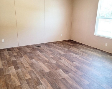 3234 Bobbie Street - Photo Thumbnail 30