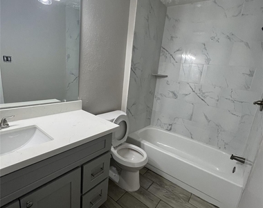 3611 Macon Place Court - Photo Thumbnail 1