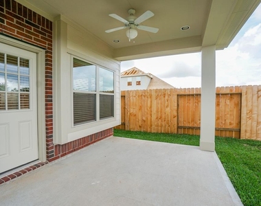 2206 Argos Drive - Photo Thumbnail 29