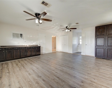 14238 Old Humble Road - Photo Thumbnail 3