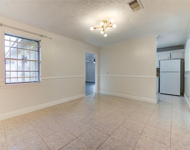 14238 Old Humble Road - Photo Thumbnail 23