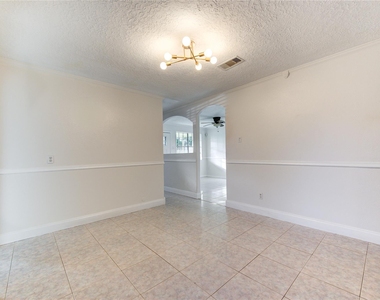 14238 Old Humble Road - Photo Thumbnail 24